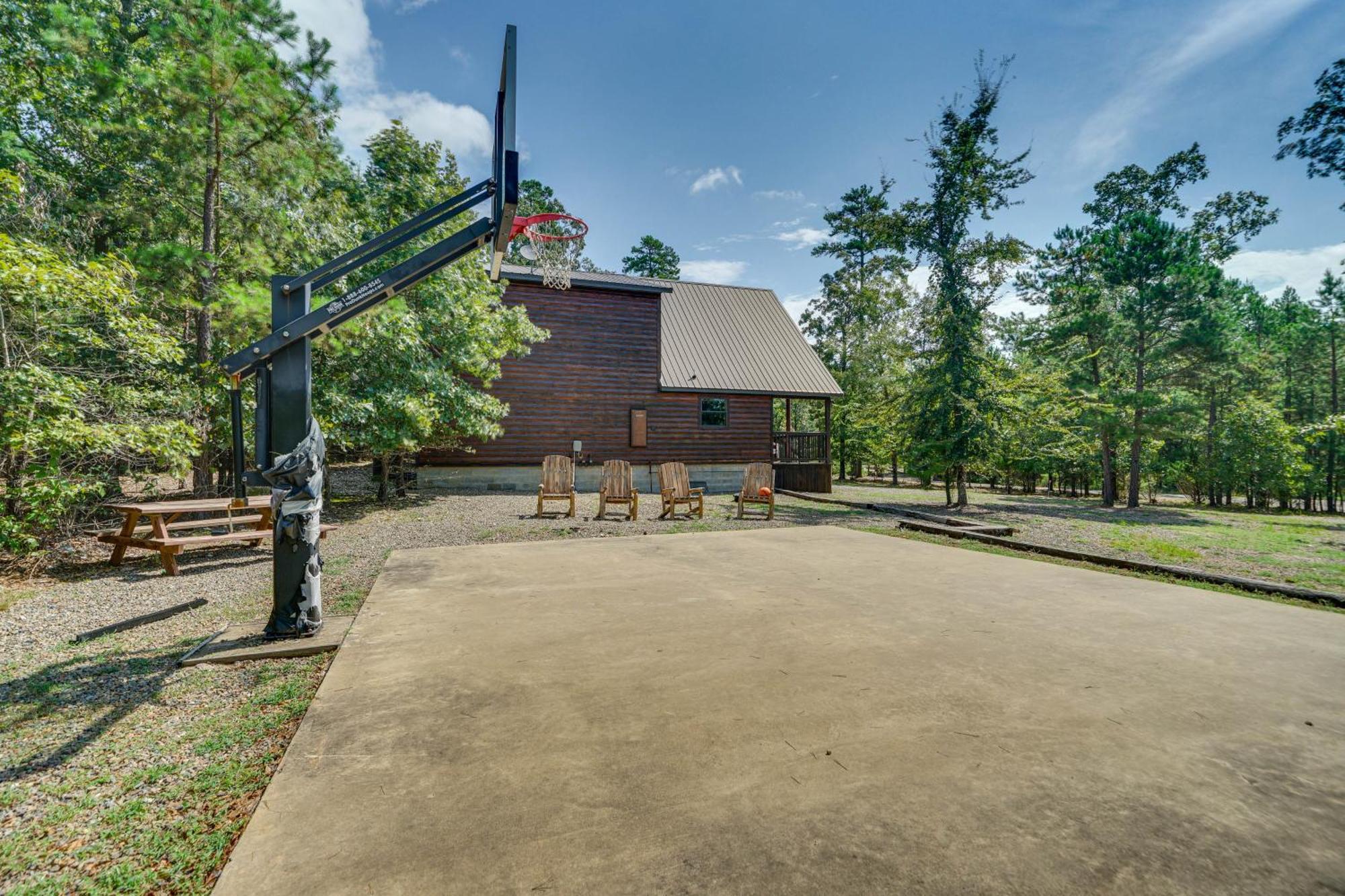 Penny Lane Lodge Broken Bow Cabin Less Than 6 Mi To Lake Exterior photo