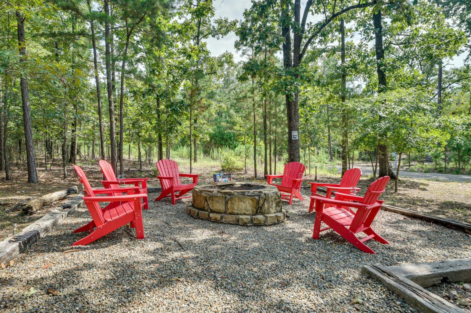 Penny Lane Lodge Broken Bow Cabin Less Than 6 Mi To Lake Exterior photo